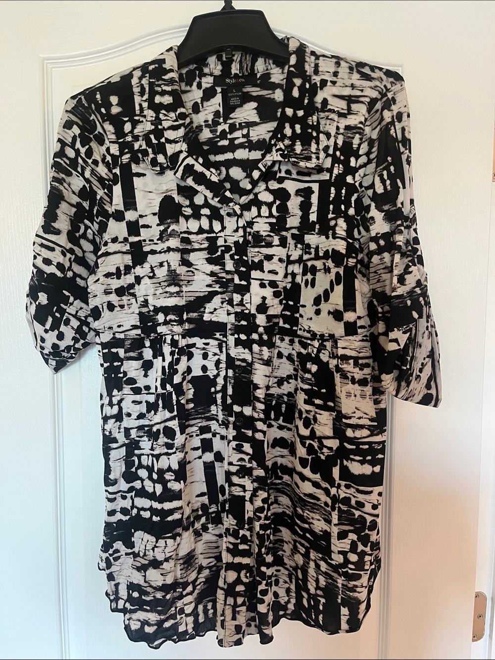 Style & Co. Black and White Brushstroke Print Top